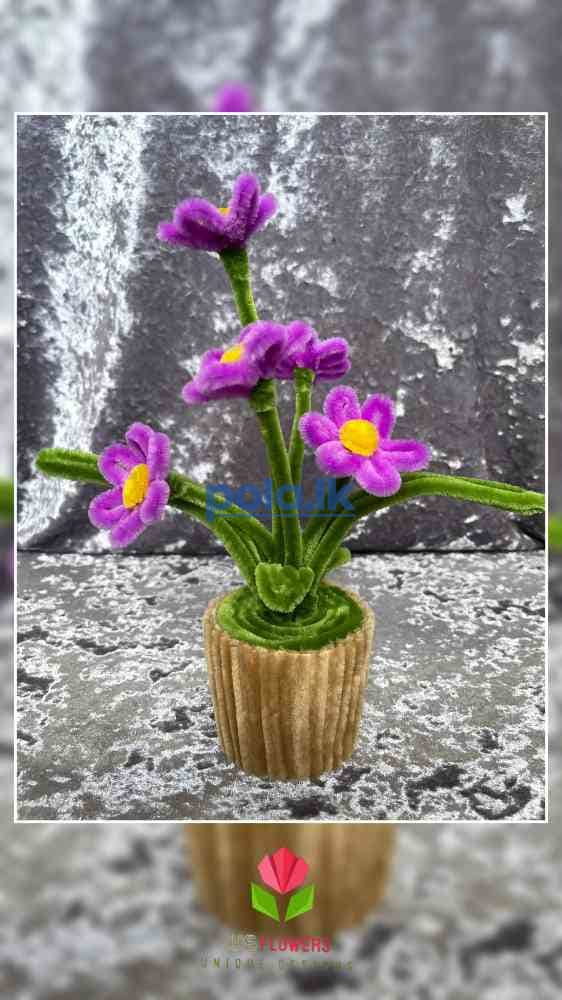 Pipe cleaner flower pots - photo 8