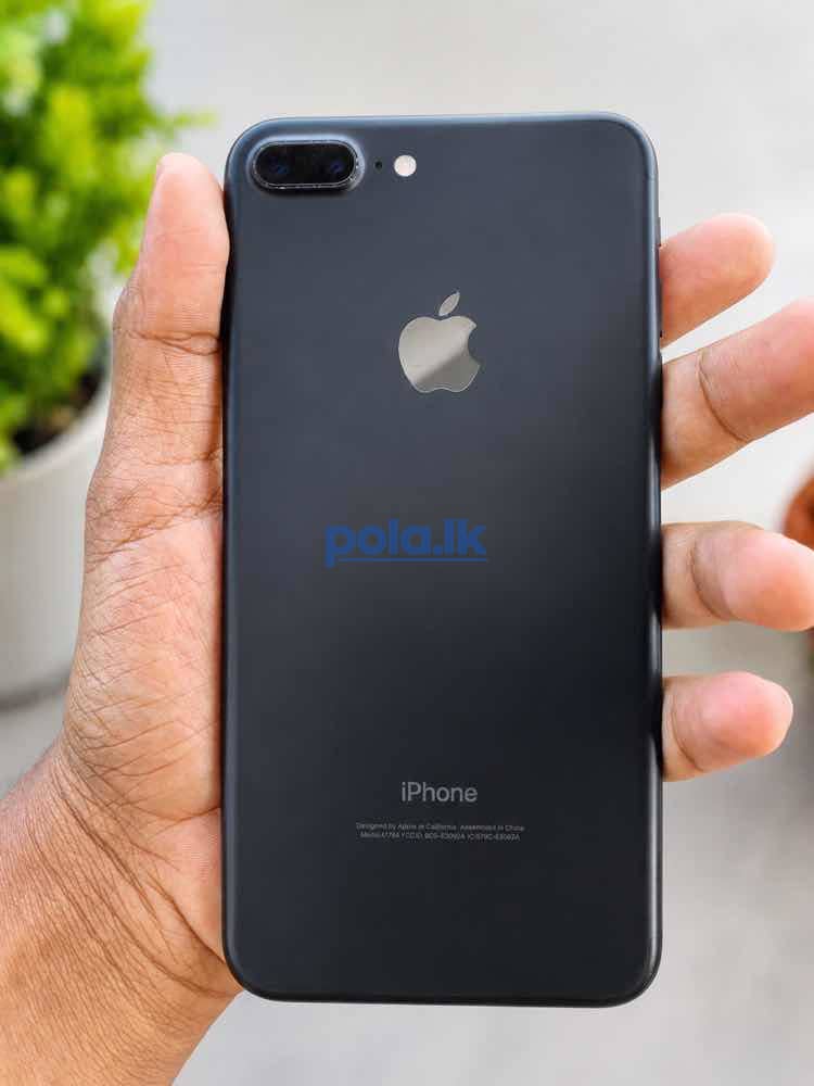 iPhone 7 plus - photo 1