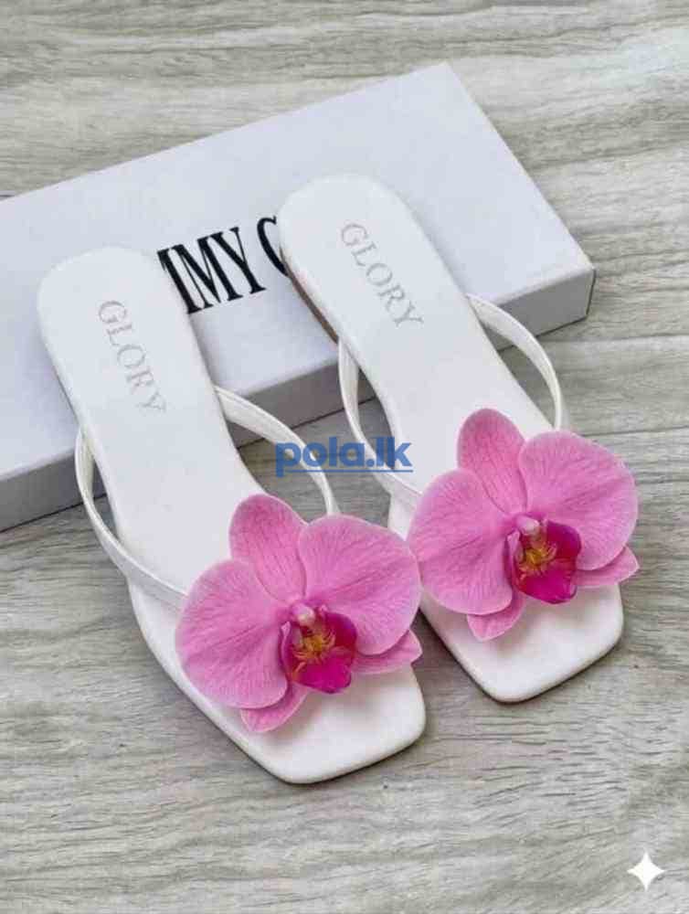Women's slippers - photo 7