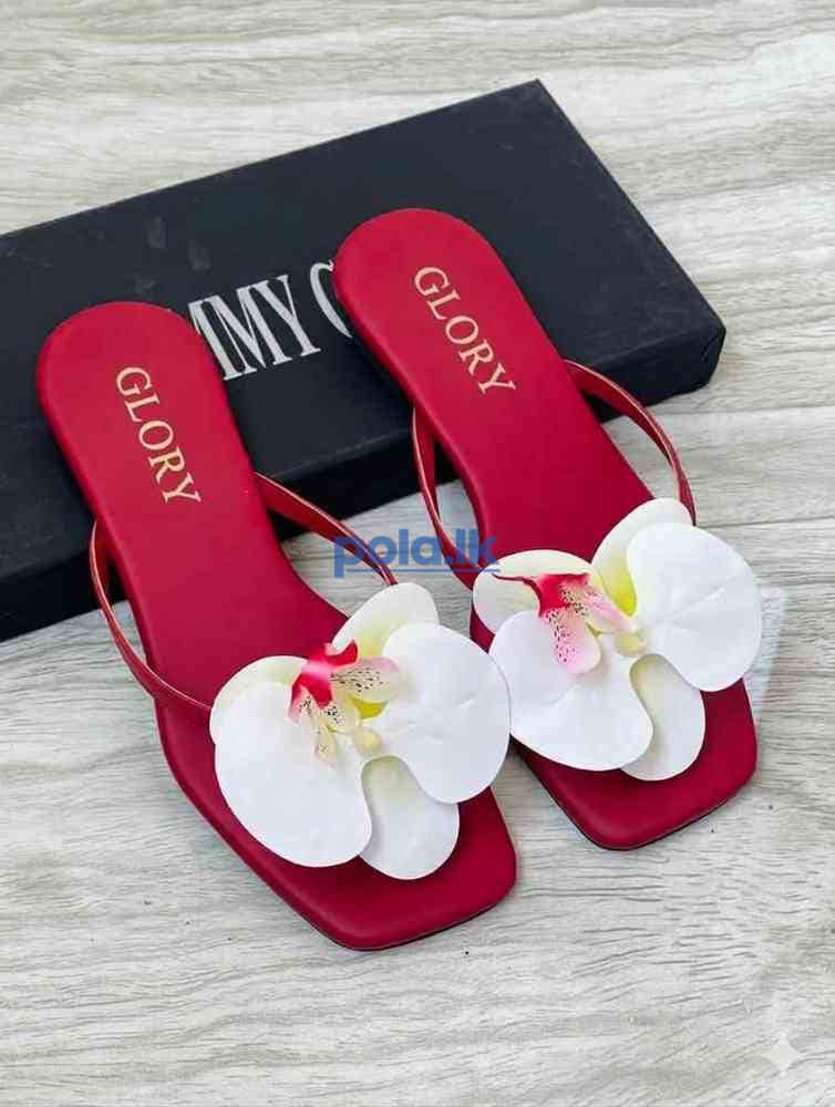 Women's slippers - photo 2