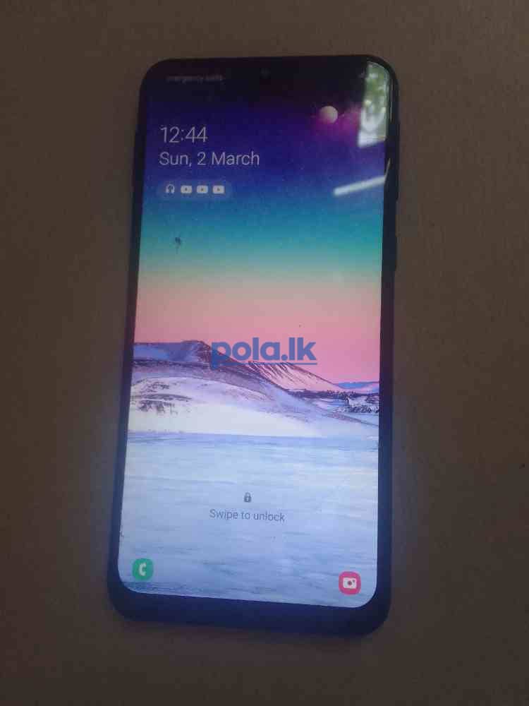 Samsung galaxy m20 - photo 2