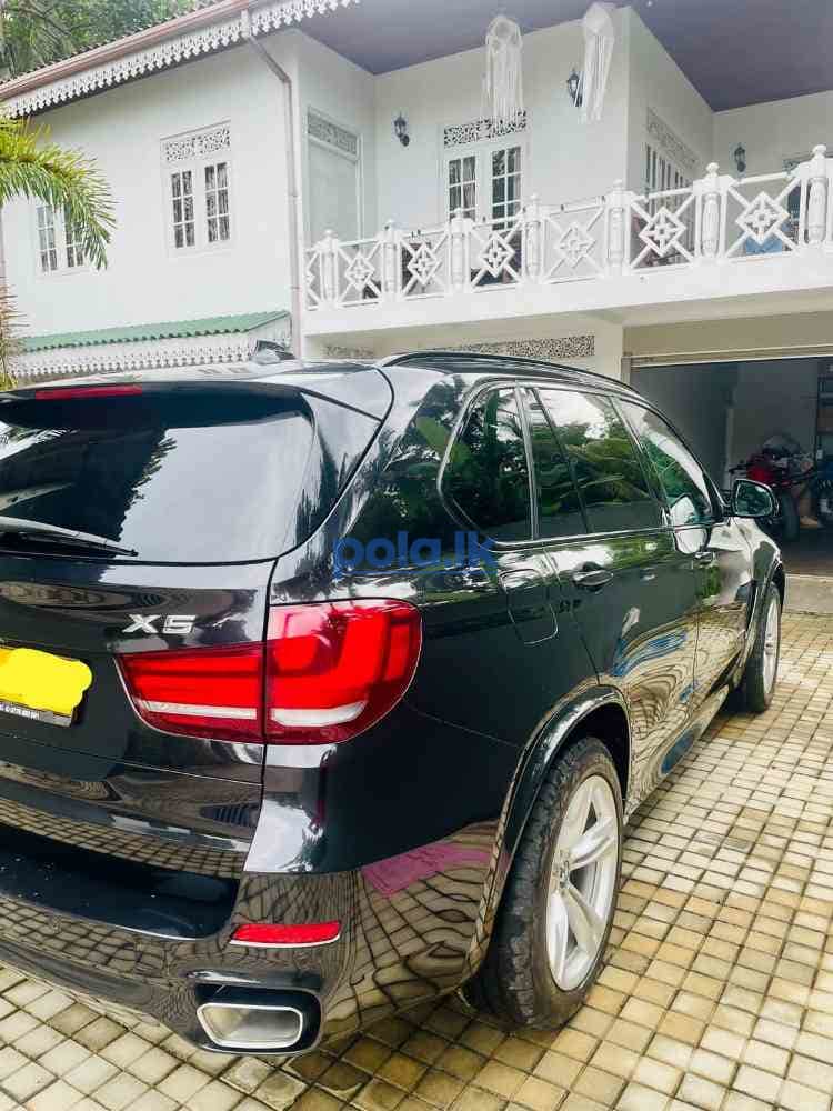 BMW X5 M sports 40e x series - photo 7