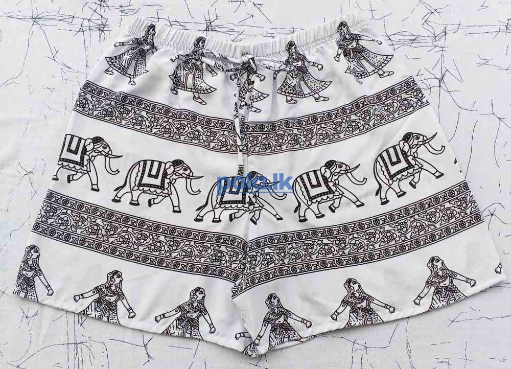 Ladies hot shorts - photo 7