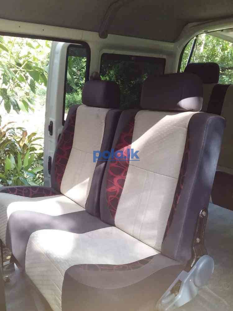 Nissan clipper van - photo 10