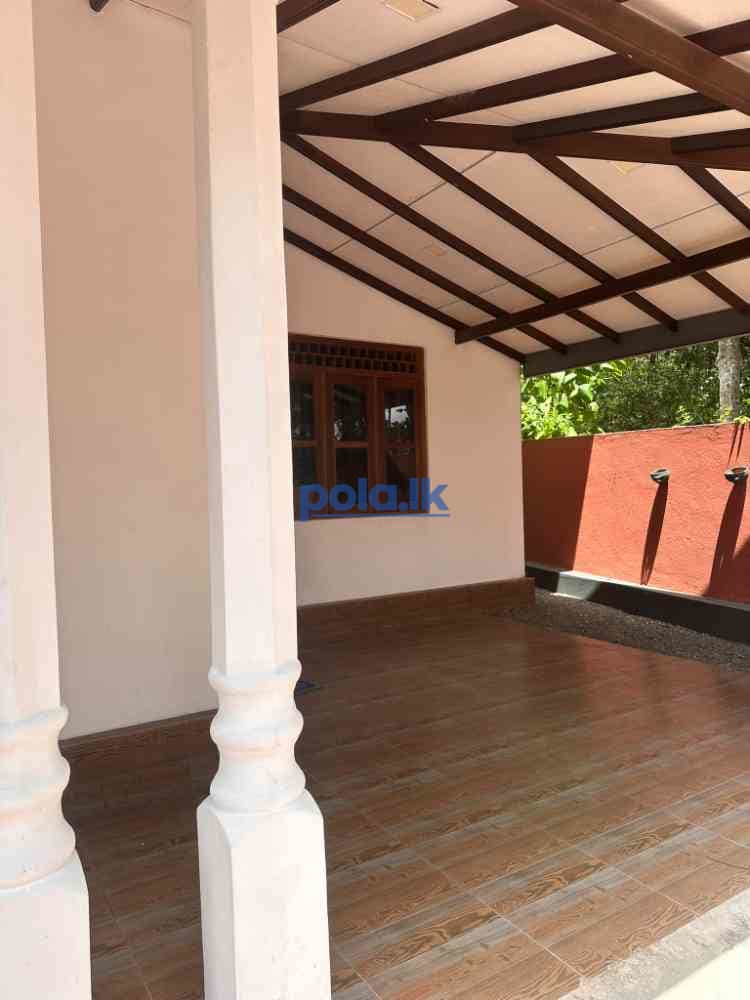 House for sale in kandana - photo 1
