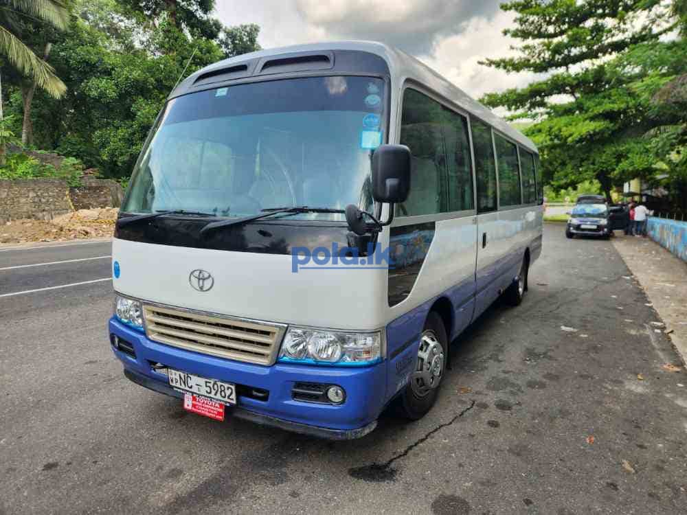 Toyota coaster - photo 1