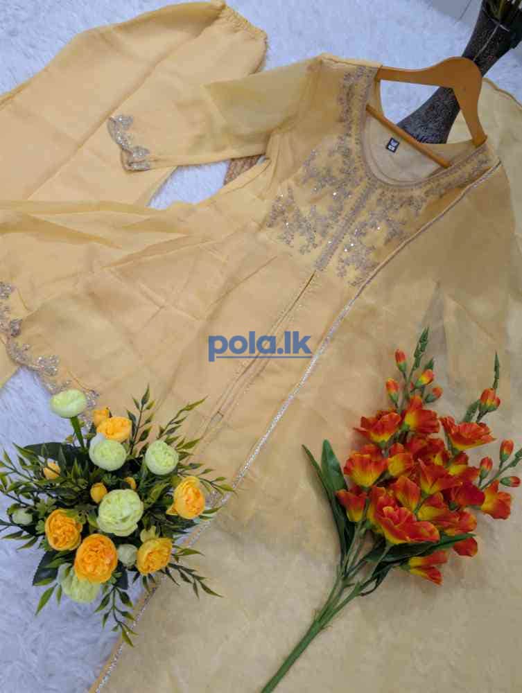 Women's pure crunchy silk kurta set's - photo 6