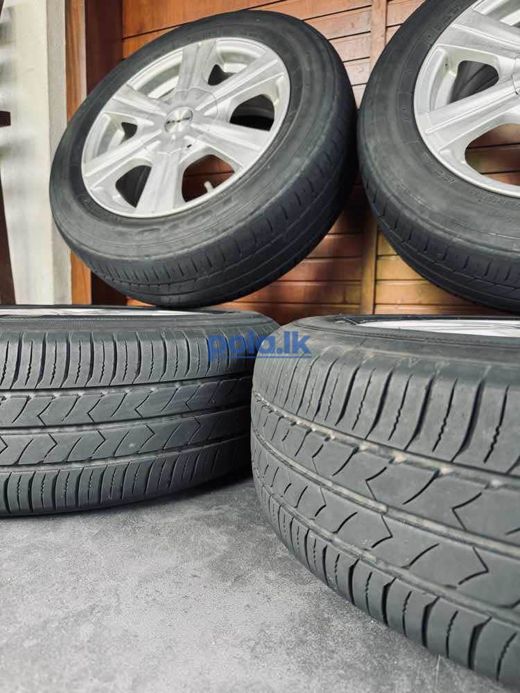Tyers and rim set - photo 1