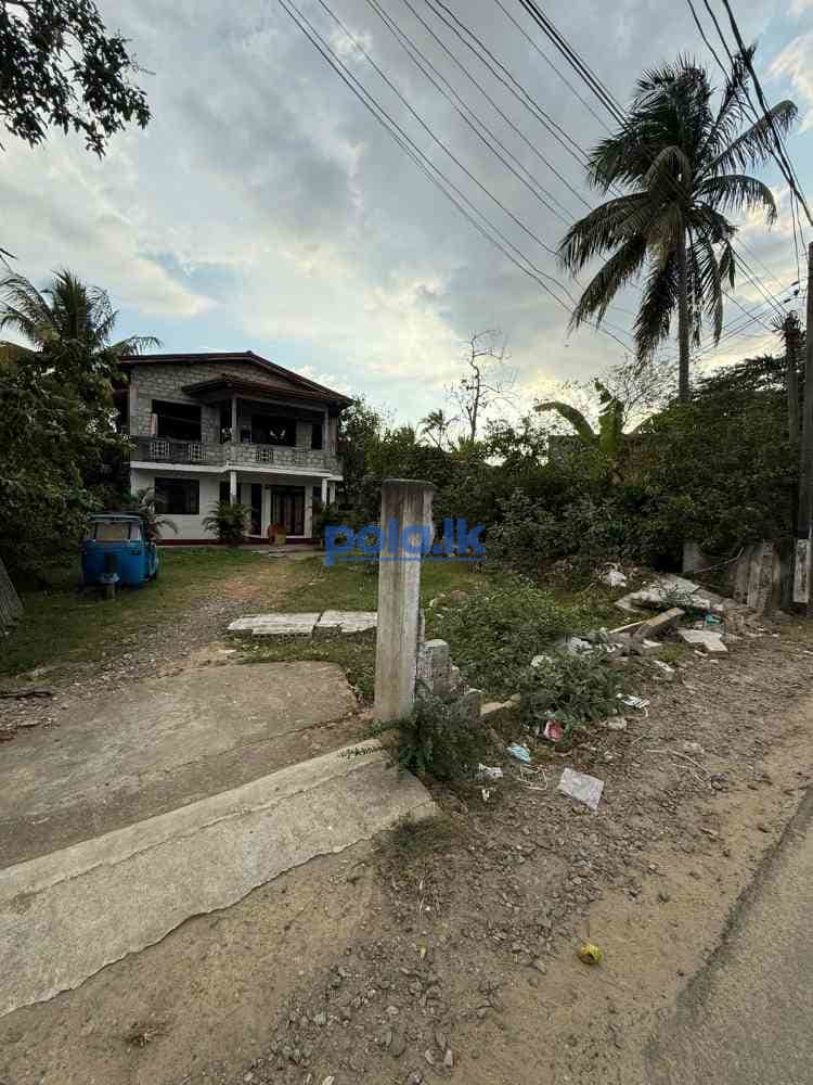 House with land for sale kohilawatta - photo 3
