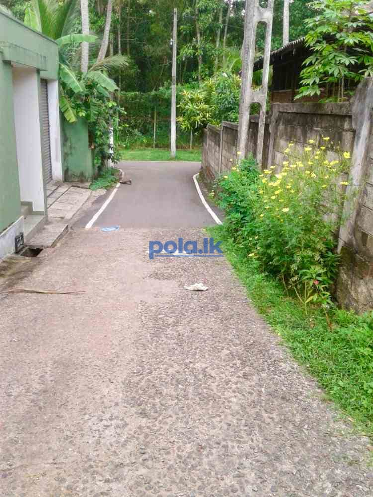 Land for sale in thalawathugoda - photo 2