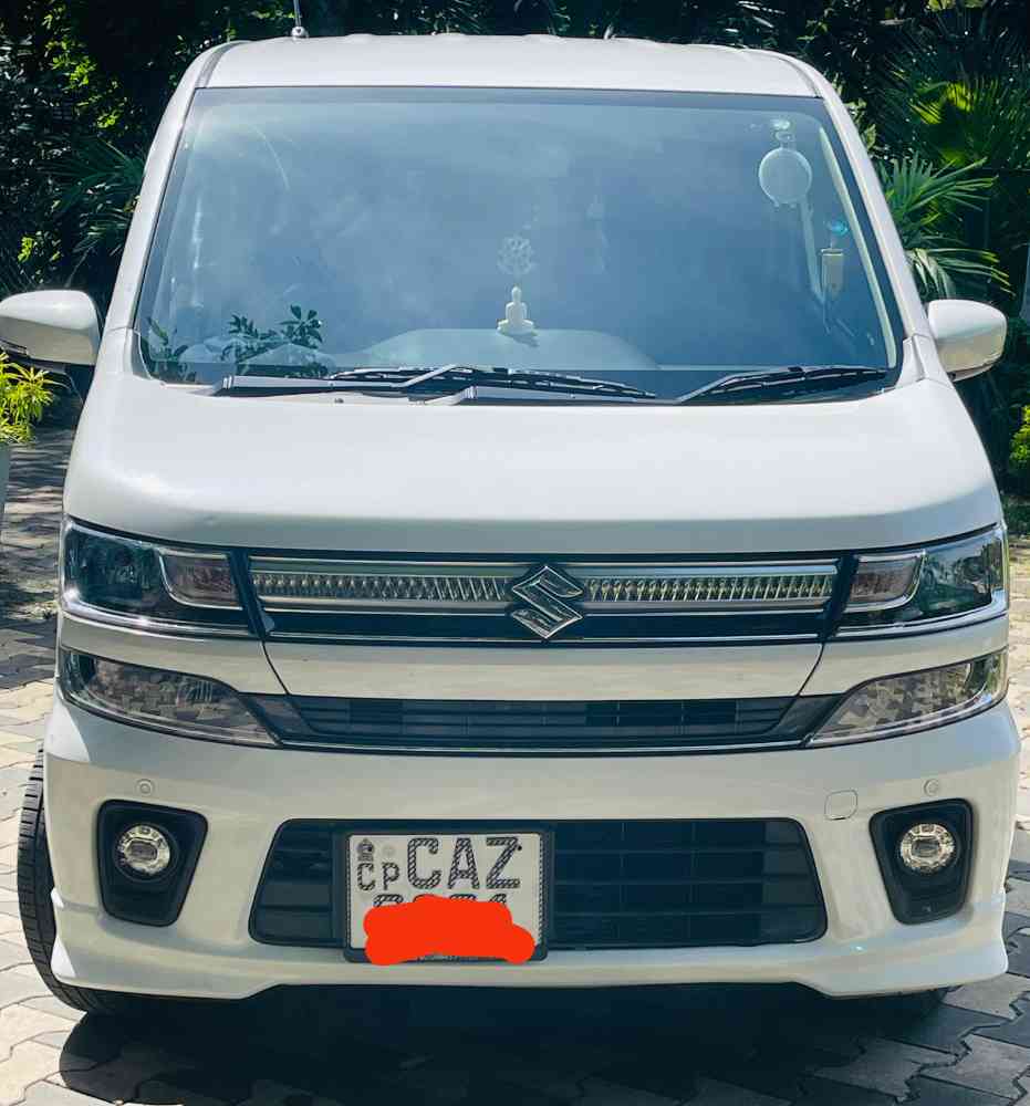 Suzuki wagon r fz premium