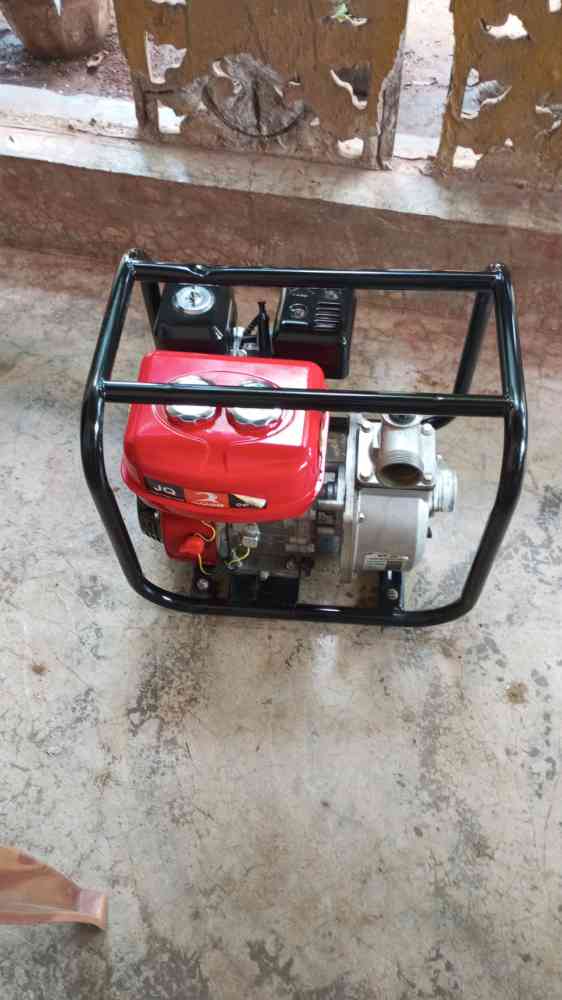 Gasoline water pump