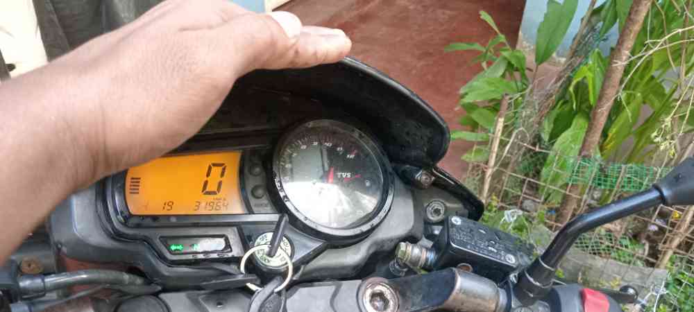 TVS Apache 150 2011