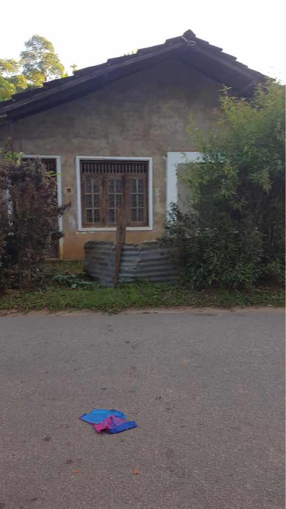Two houses for sale in mawanella