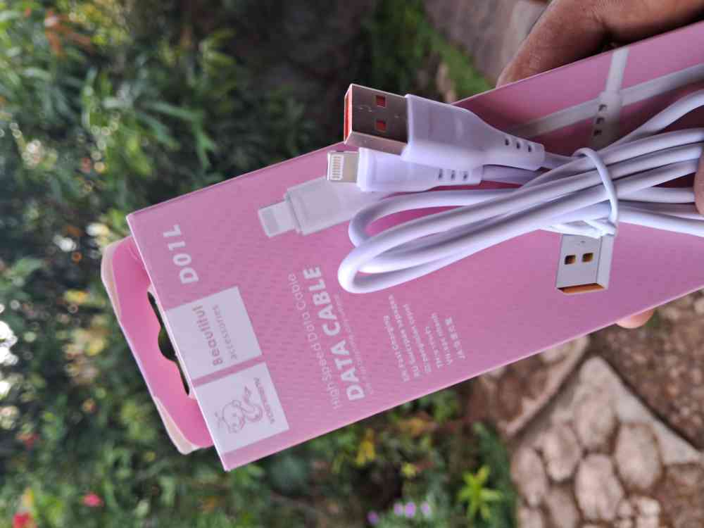 Denmen lightning data cable 2.4A