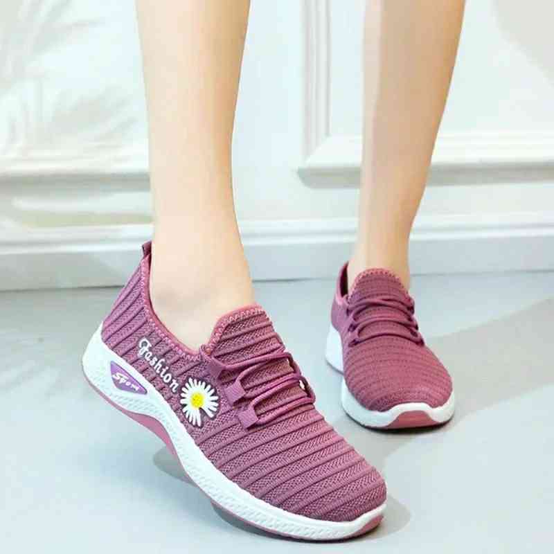 Ladies shoes