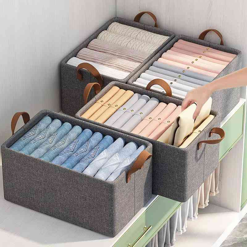 Clothes organizer