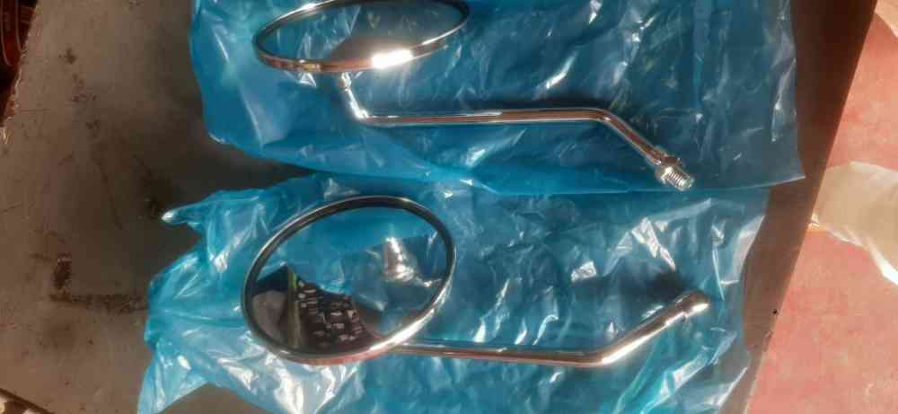 Honda CD 125 / 185 / 200 short arm nical side mirrors