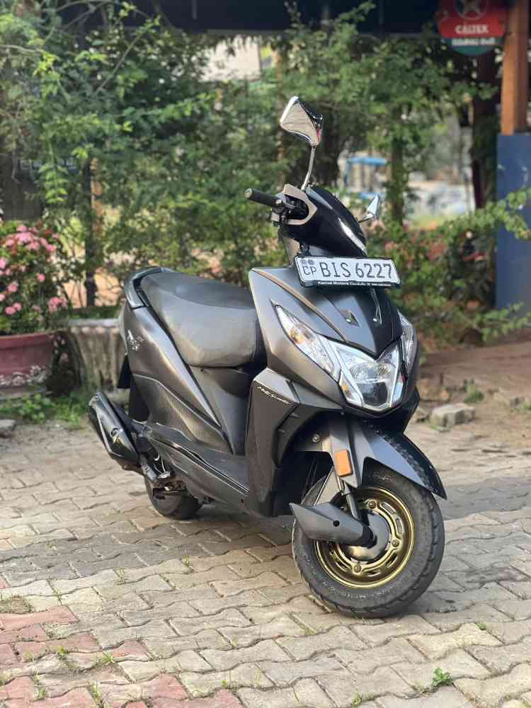 Honda dio DX