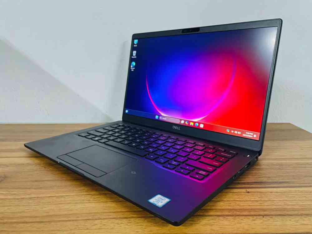 Dell latitude 7400 laptop