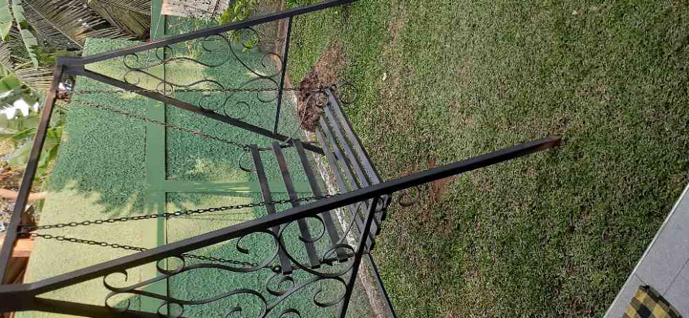 Garden swing