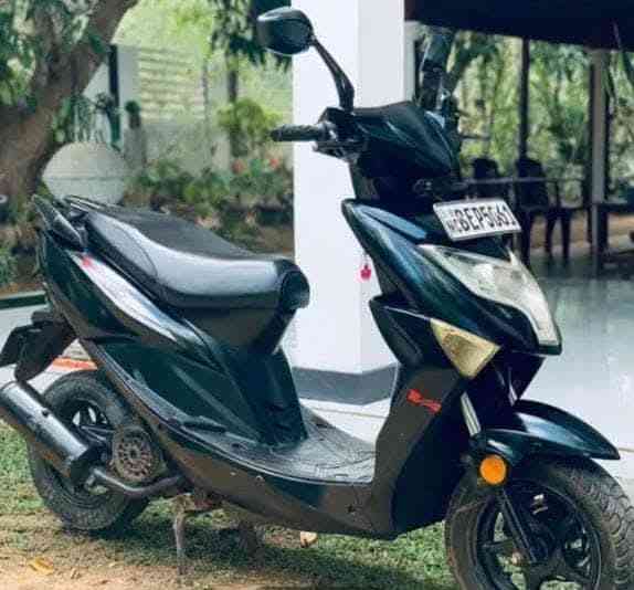 Ranamoto scooter