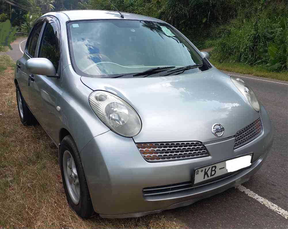 Nissan march