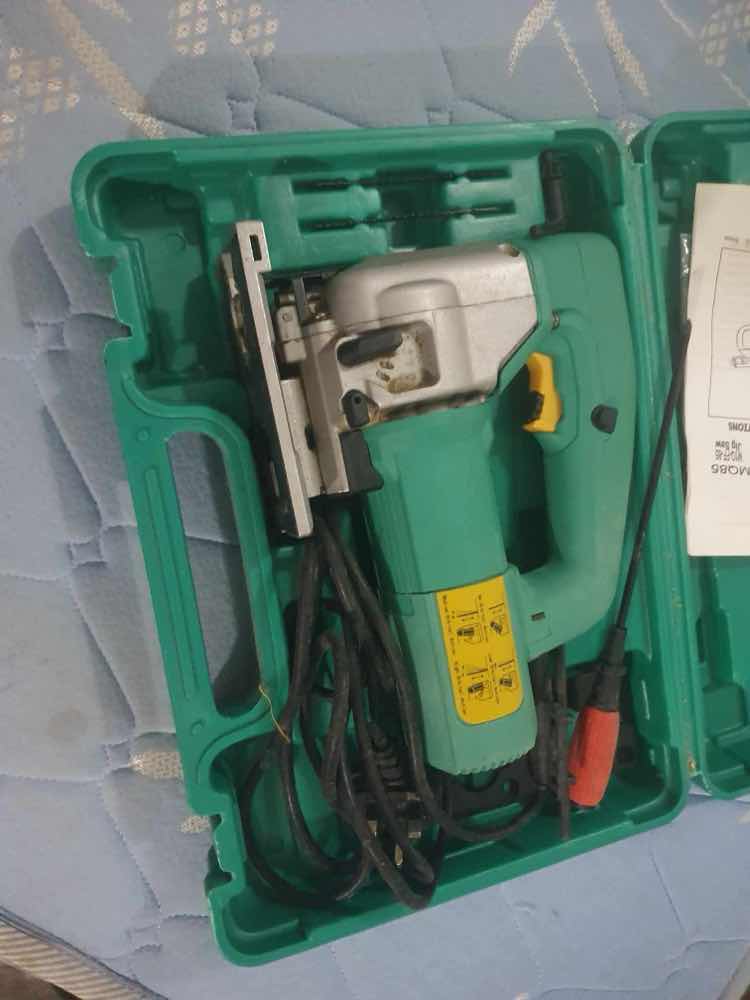 Power saw wood cutter