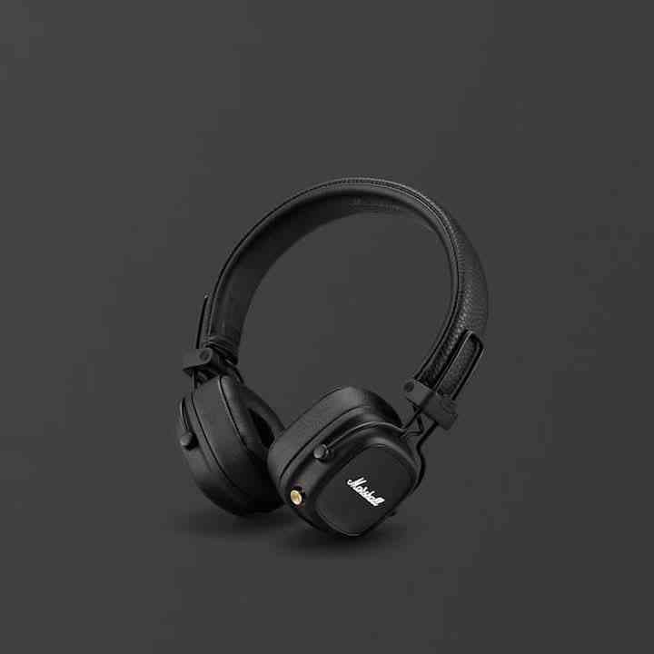 Wireless headset