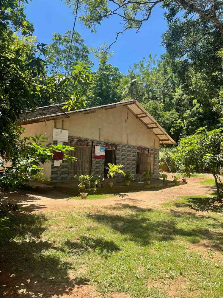 House for sale in dikwella