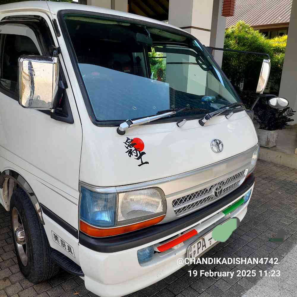 Toyota hiace