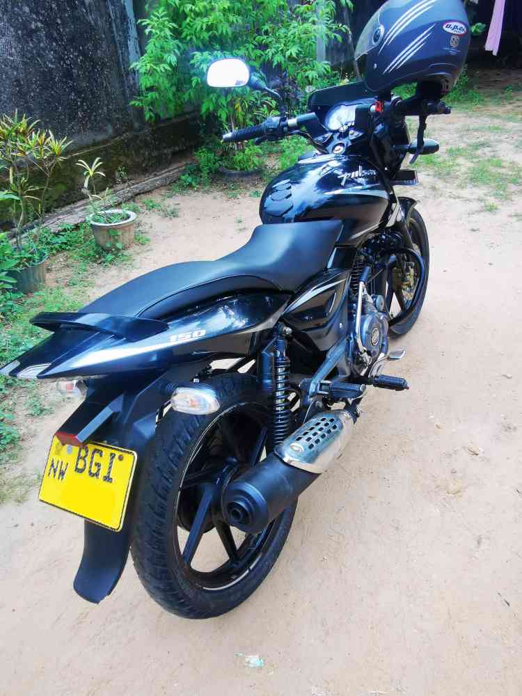 Pulser 150