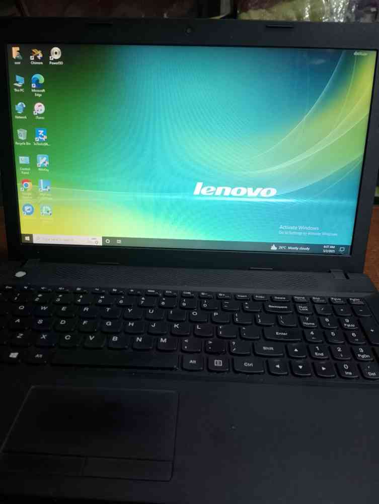 Lenovo G505 AMD E E1-2100 15.6