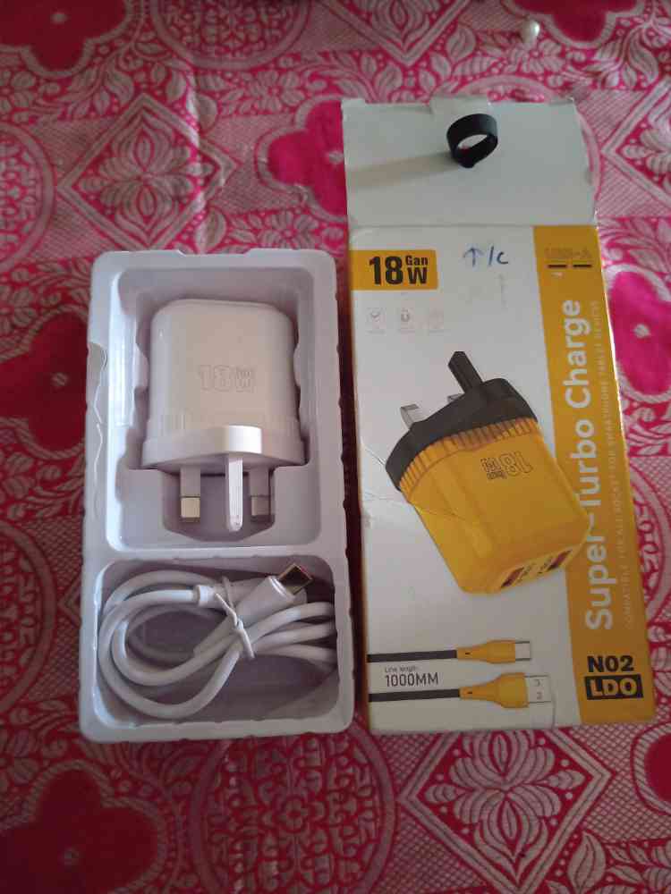 Caharging adapter