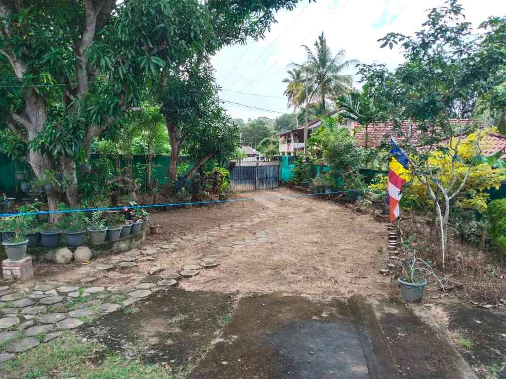 Land for sale in kekanadura