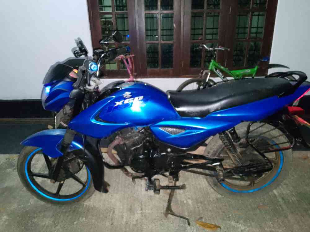 Bajaj xcd 135