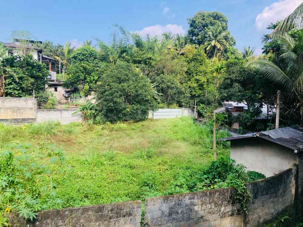 Land for sale in katugasthota