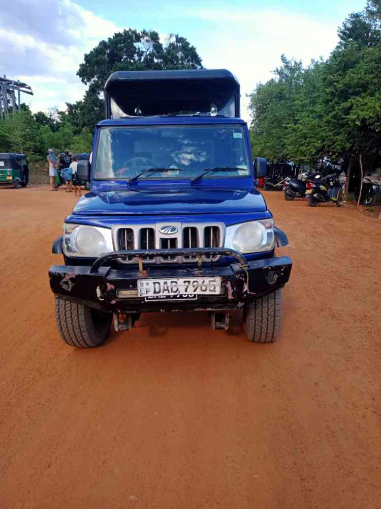 Mahindra bolero