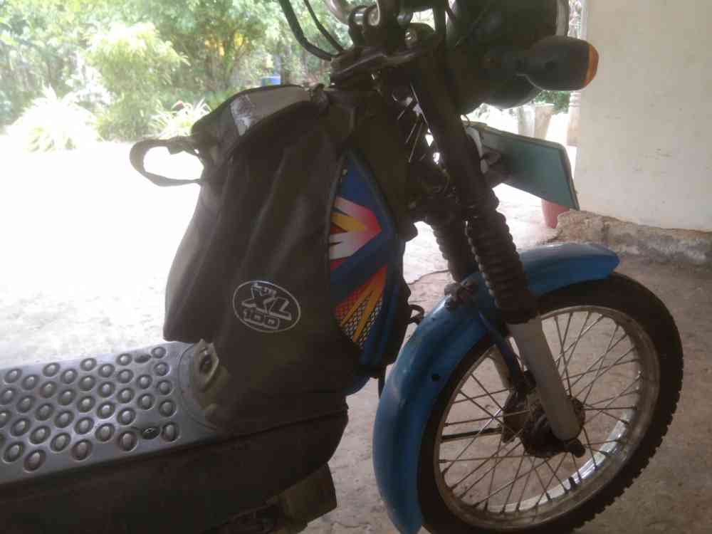TVS XL100