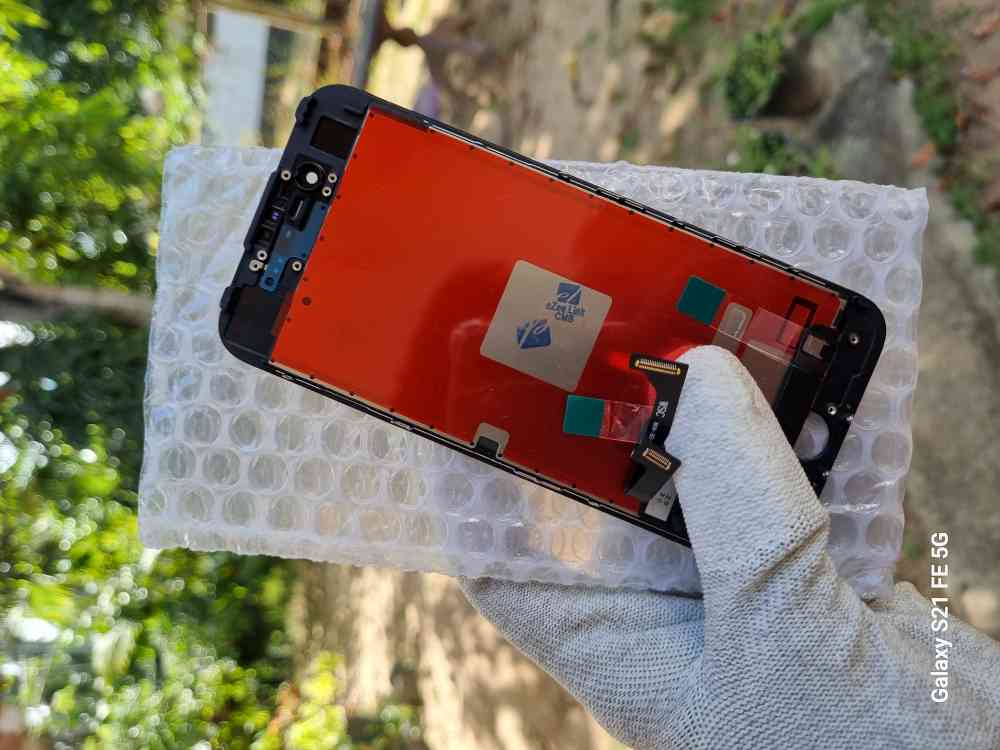 iPhone display