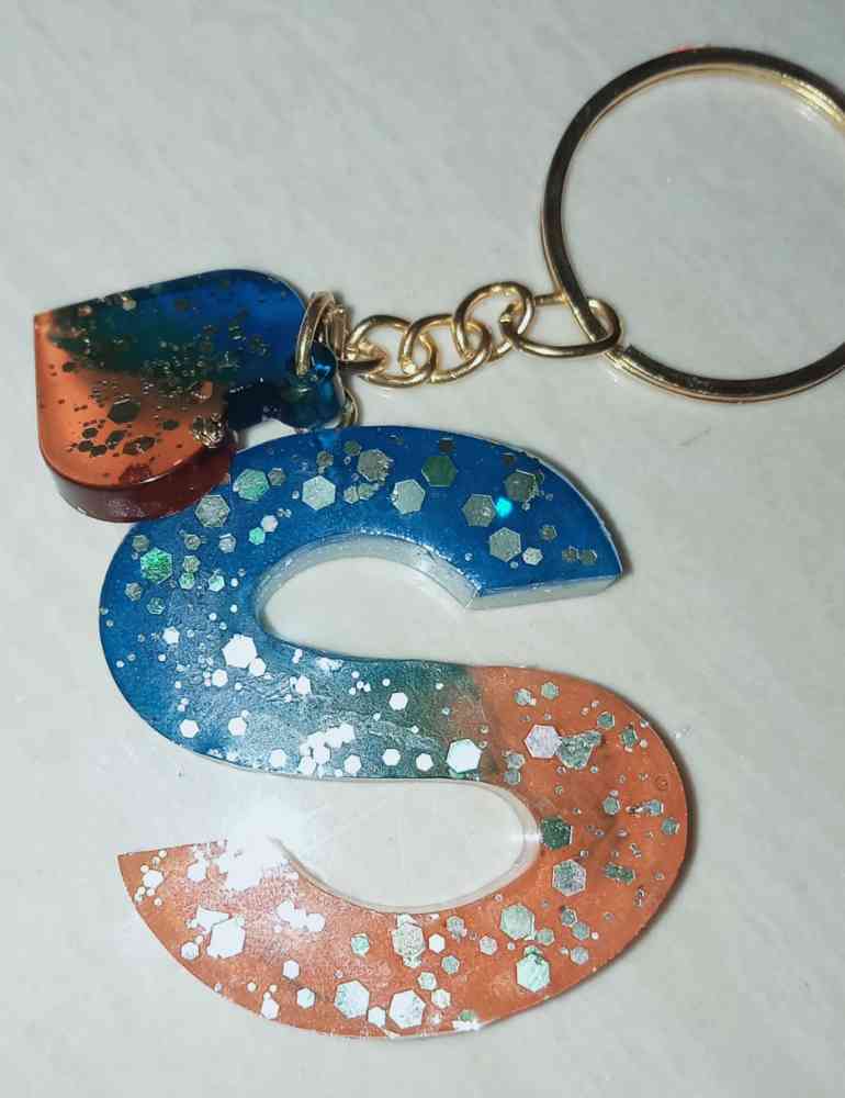 Resin key tags