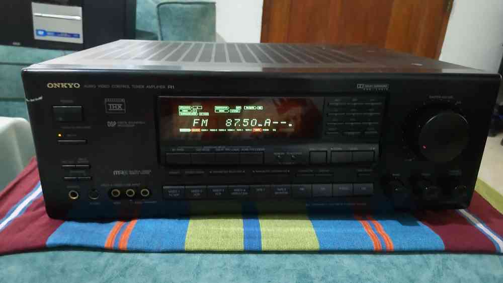 Onkiyo amplifier