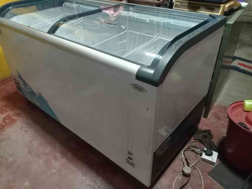 Sisil display refrigerator 430i