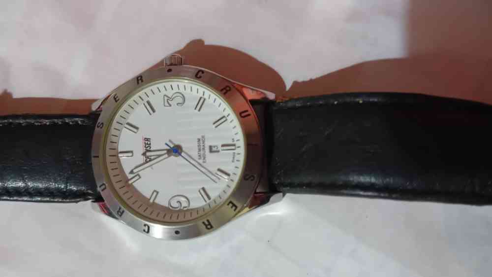 Cruiser watch