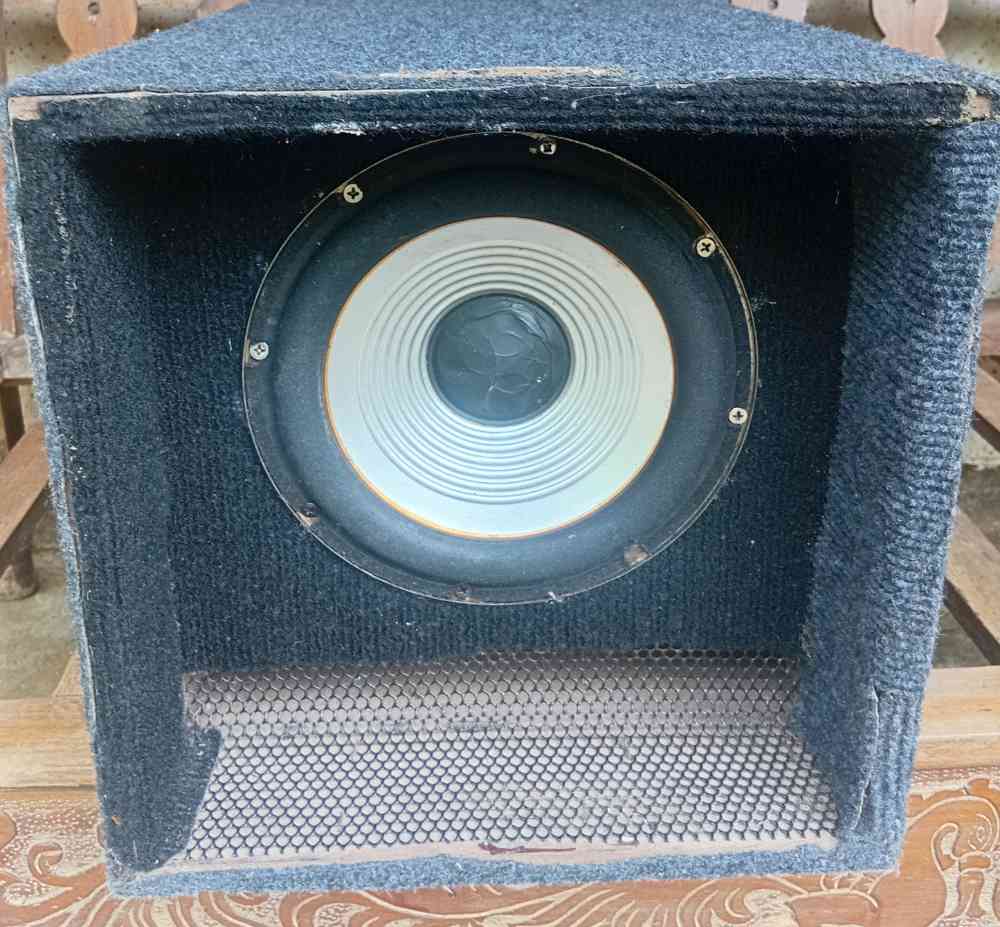 Subwoofer