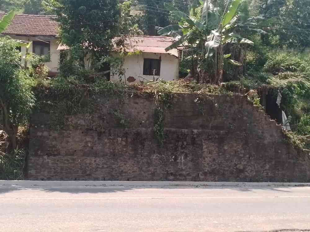 Commercial land for sale