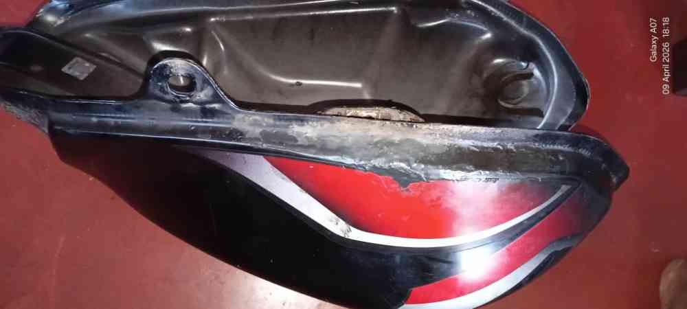 Discovery 100 bike tank