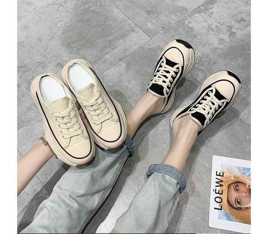 Women's shoes