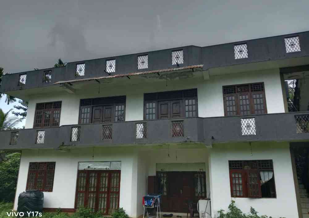 Single bed room house in halpe padukka