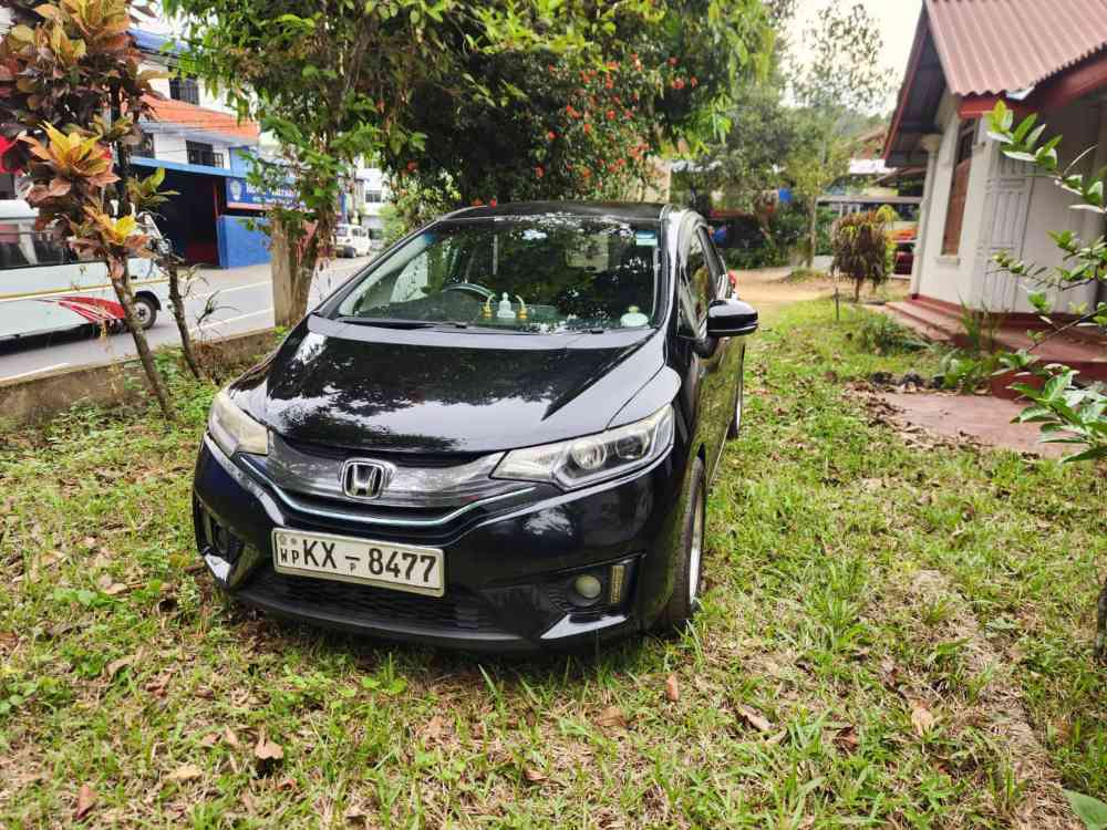 Honda fit gp5
